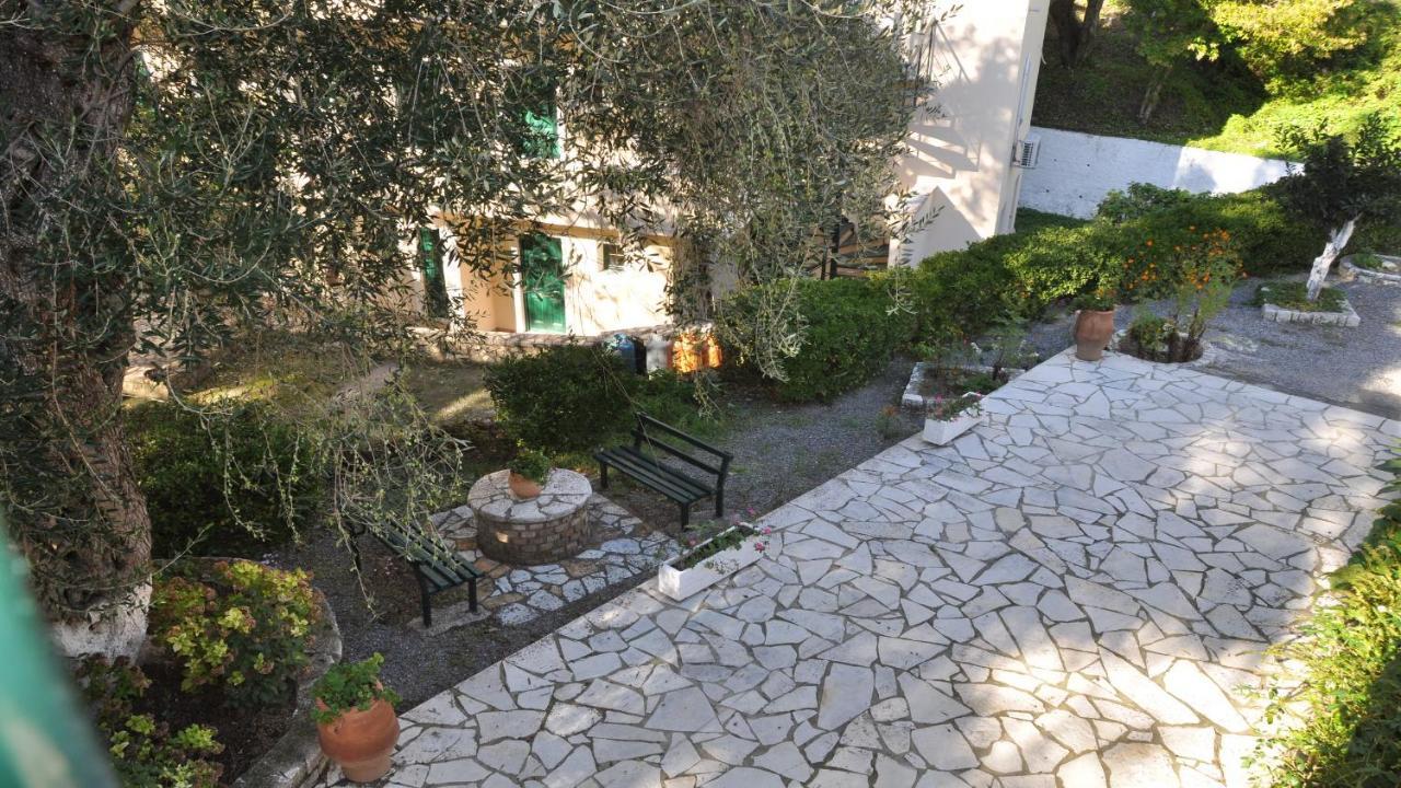 Villa Katerina Apartments Liapades Exterior foto