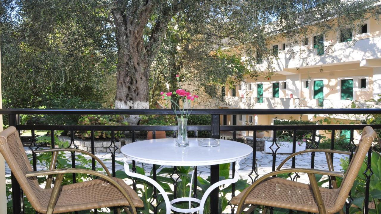 Villa Katerina Apartments Liapades Exterior foto