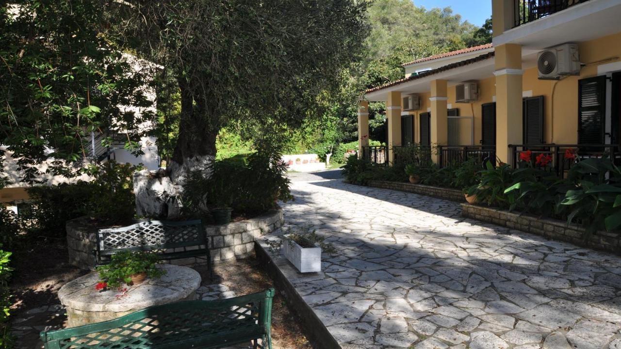 Villa Katerina Apartments Liapades Exterior foto
