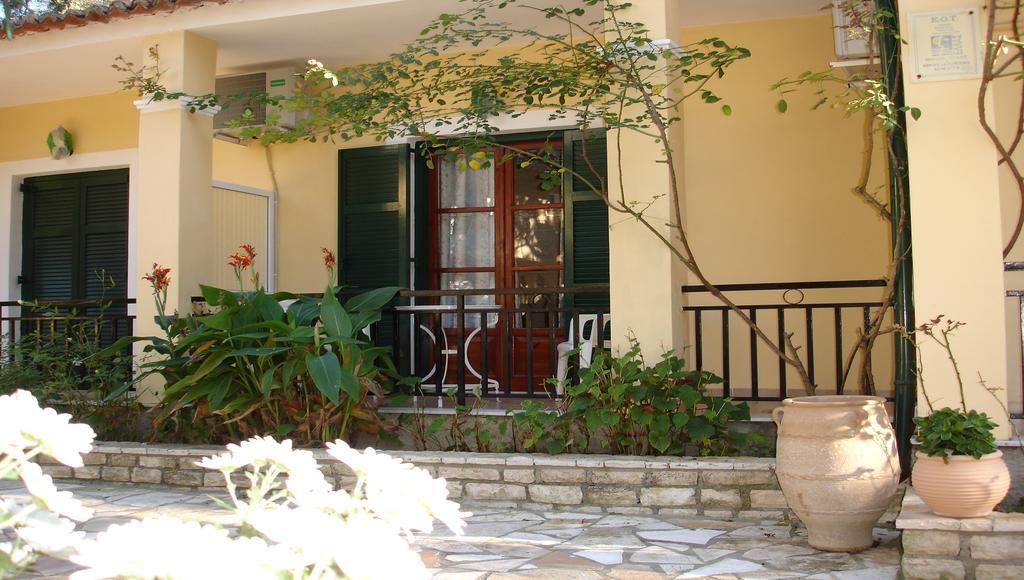 Villa Katerina Apartments Liapades Exterior foto